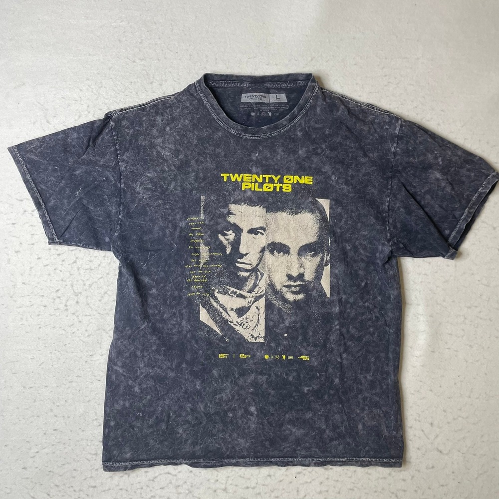 Twenty One Pilots Bandito Tour Graphic T-Shirt Mens Large Gray Acid Wash 2019